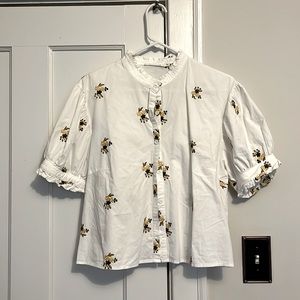 Ellison white cropped blouse with embroidered flowers, size L, like new